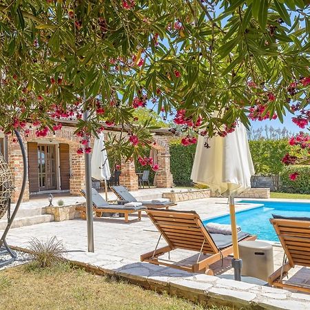 Villa Santolina Baderna Ngoại thất bức ảnh