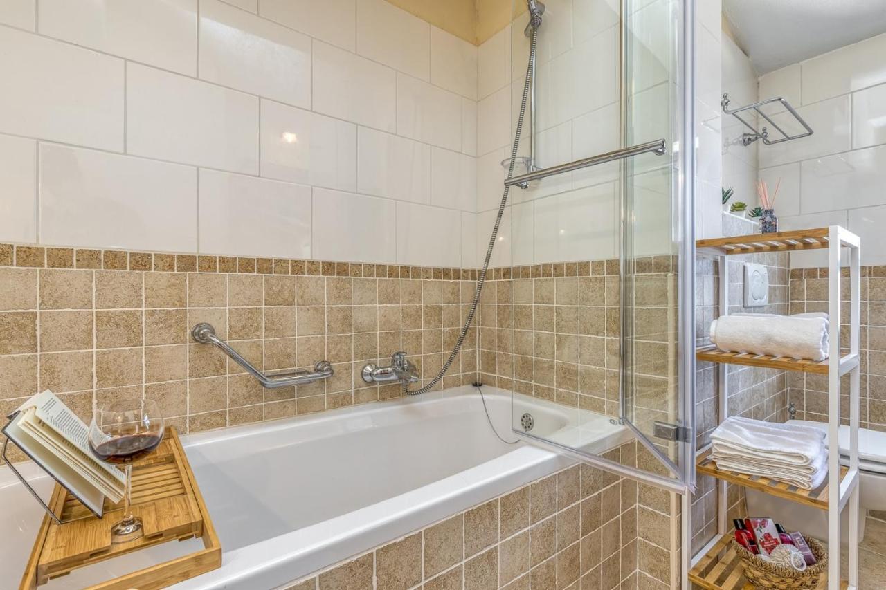 Villa Santolina Baderna Ngoại thất bức ảnh