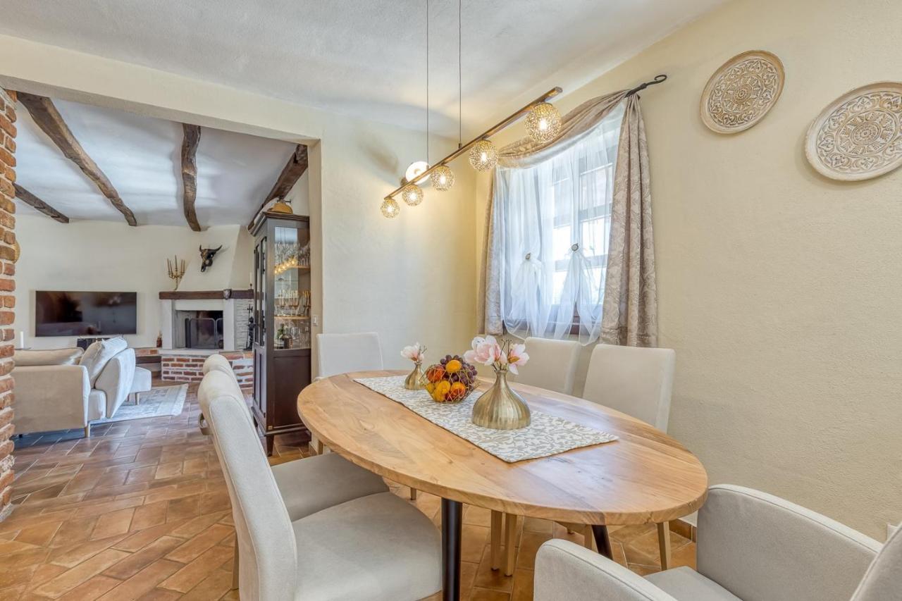 Villa Santolina Baderna Ngoại thất bức ảnh