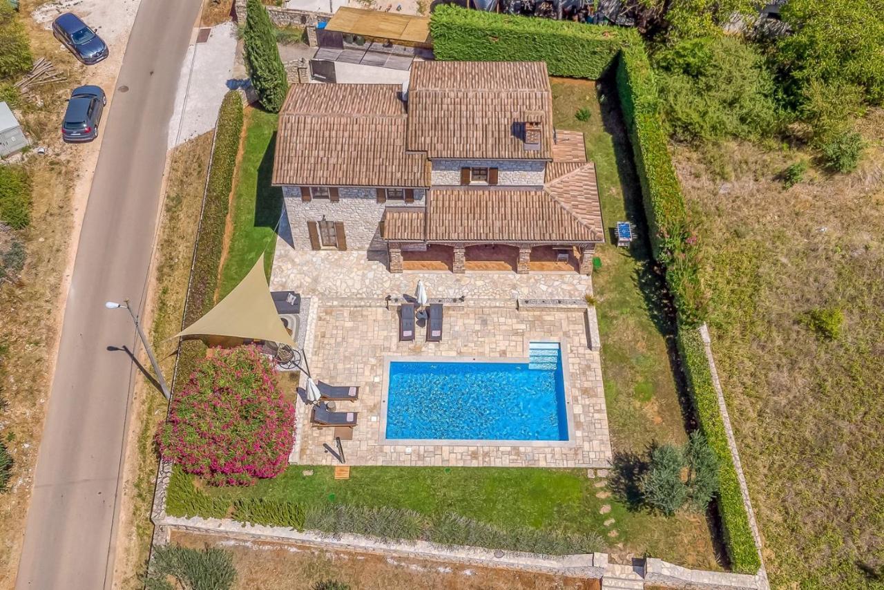 Villa Santolina Baderna Ngoại thất bức ảnh